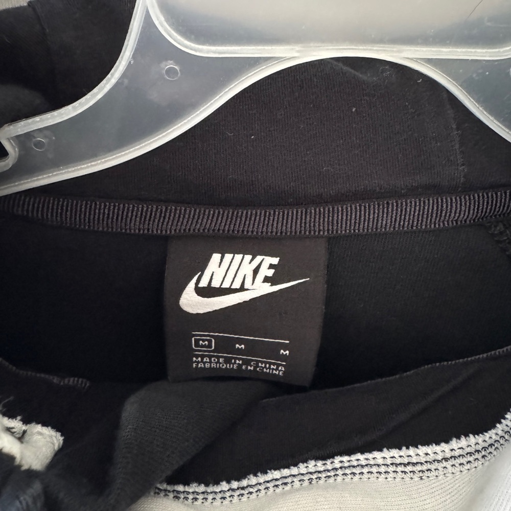 🖤 Nike Tech Asymmetrical Zip Hoodie | Kids M | Black 🤍✨ - Picture 2 of 8